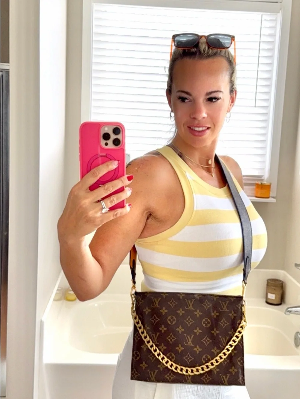AUTHENTIC Louis Vuitton toiletry 26 bag